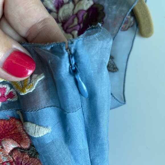 Sundance women’s 100% silk floral embroidered top - Picture 4 of 8